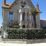 L'insulaire 度假居 *