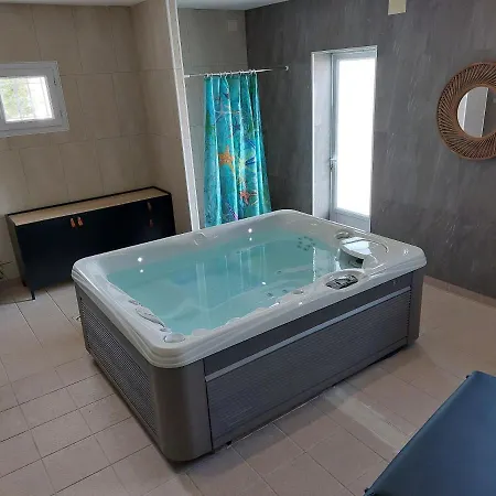 Holiday home L'insulaire *