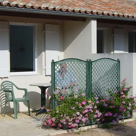 Holiday home L'insulaire