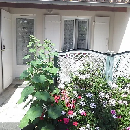 Holiday home L'insulaire *